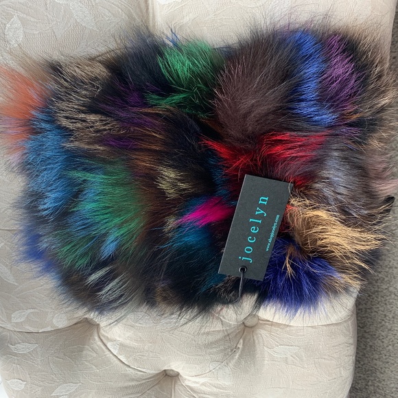 Jocelyn Fox Fur Clutch New with Tags!!!RARE!!!💜💜 - Picture 2 of 6